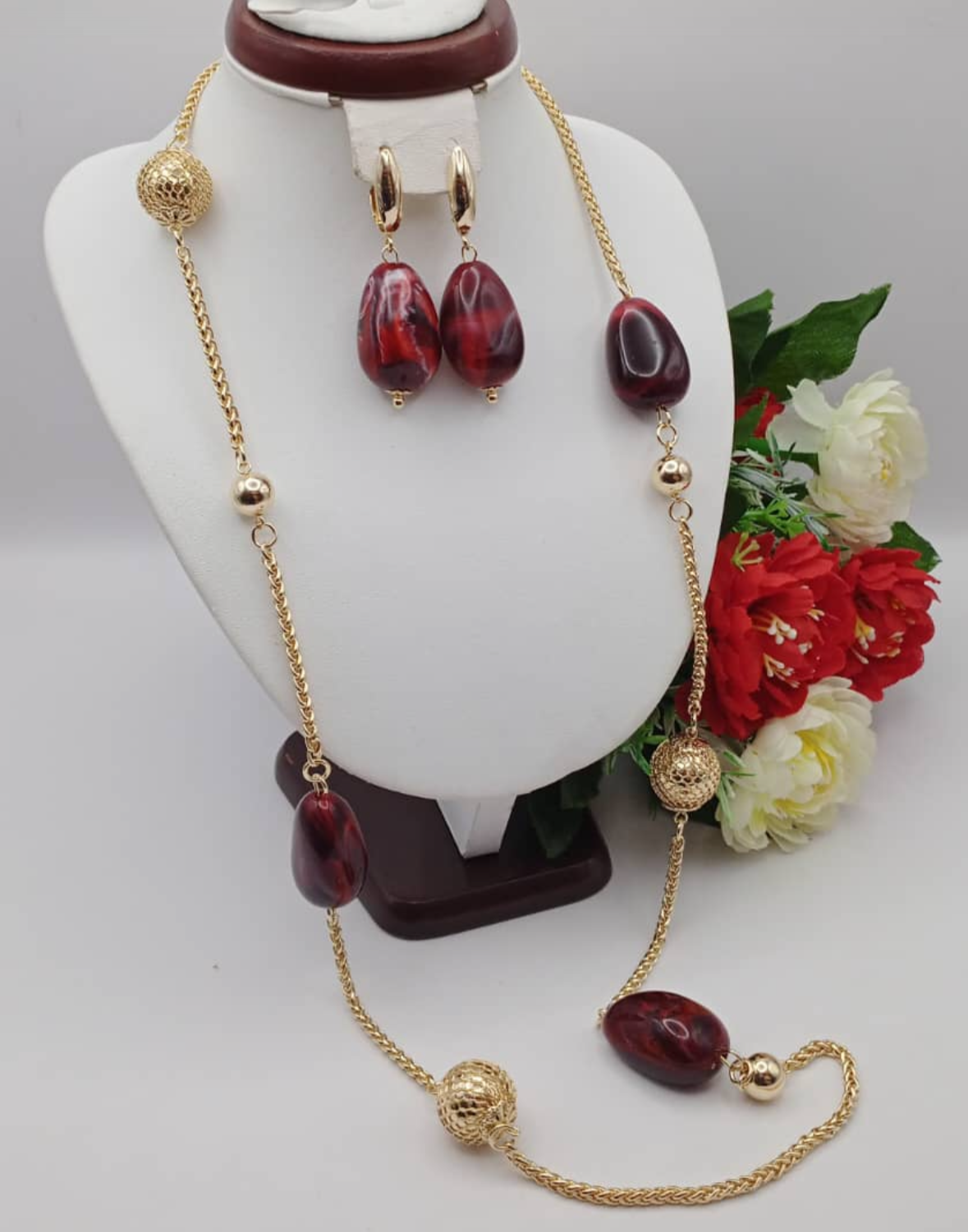Luxury Gold Plated Stainless Steel Earring And Necklace Set