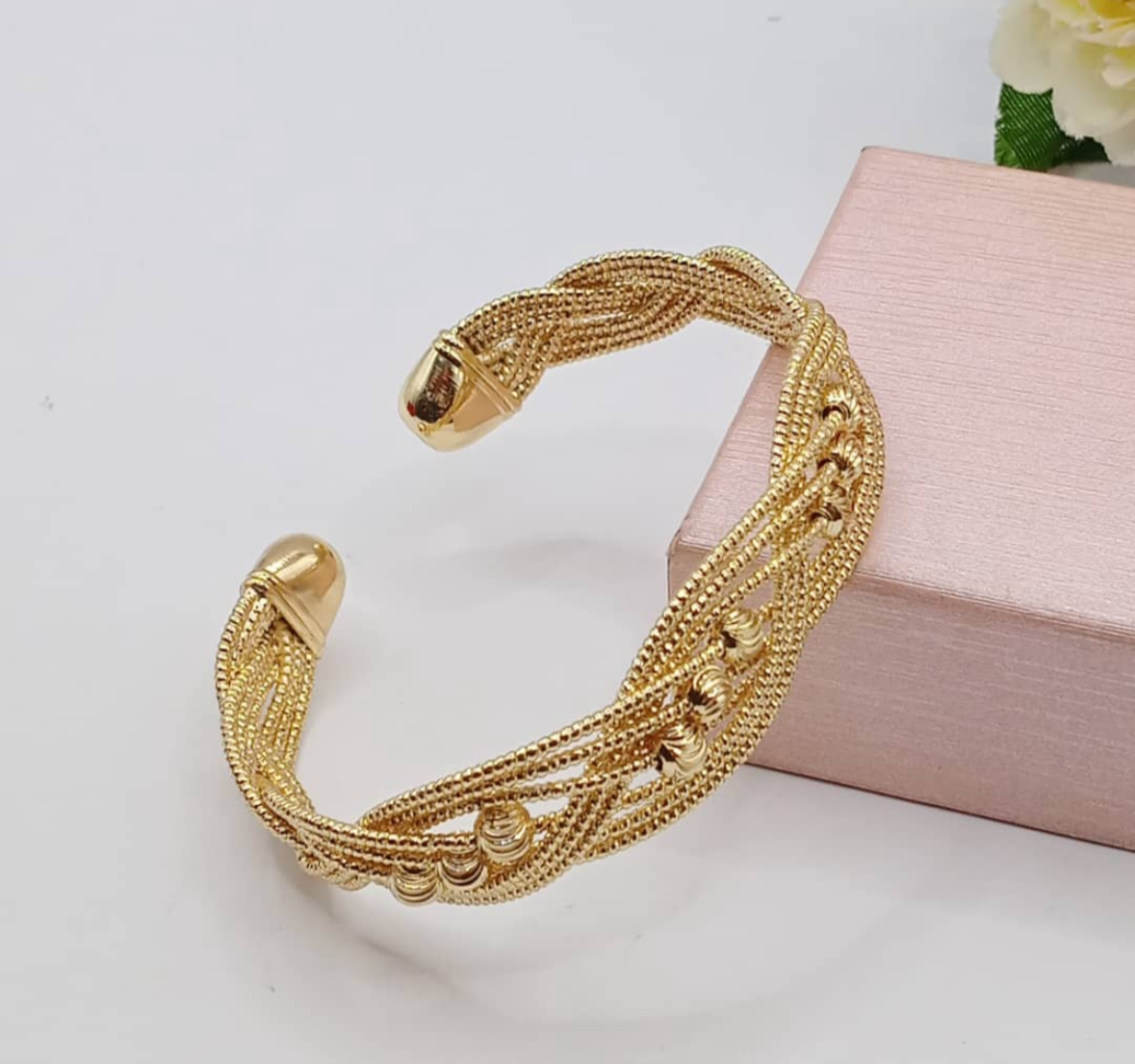 Luxury Gold Plated And Stainless Steel Bracelet