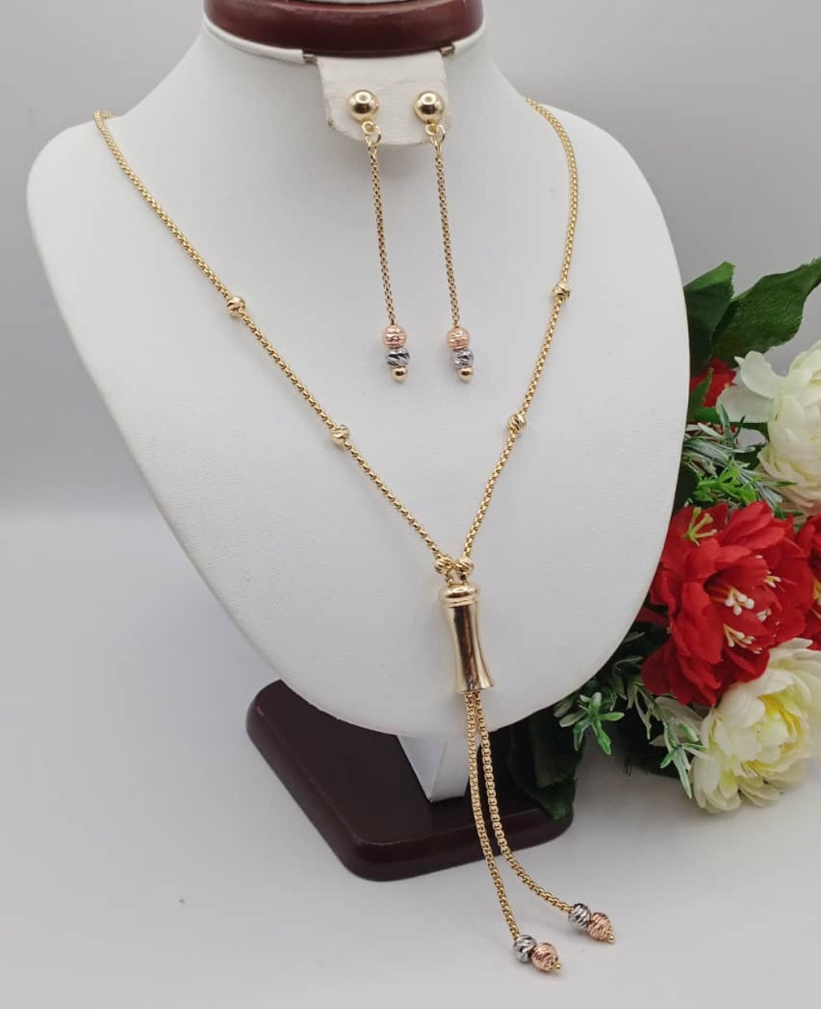 Luxury Gold Plated Stainless Steel Earring And Necklace Set