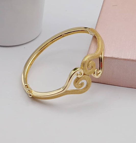 Luxury Gold Plated Stainless Steel Bracelet